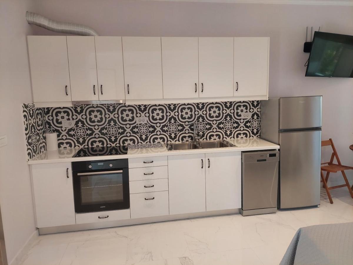 Alexandra'S Apartments - Port Of Zante Ngoại thất bức ảnh